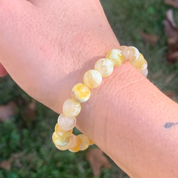 Yellow agate bracelet - Picture 6 of 6